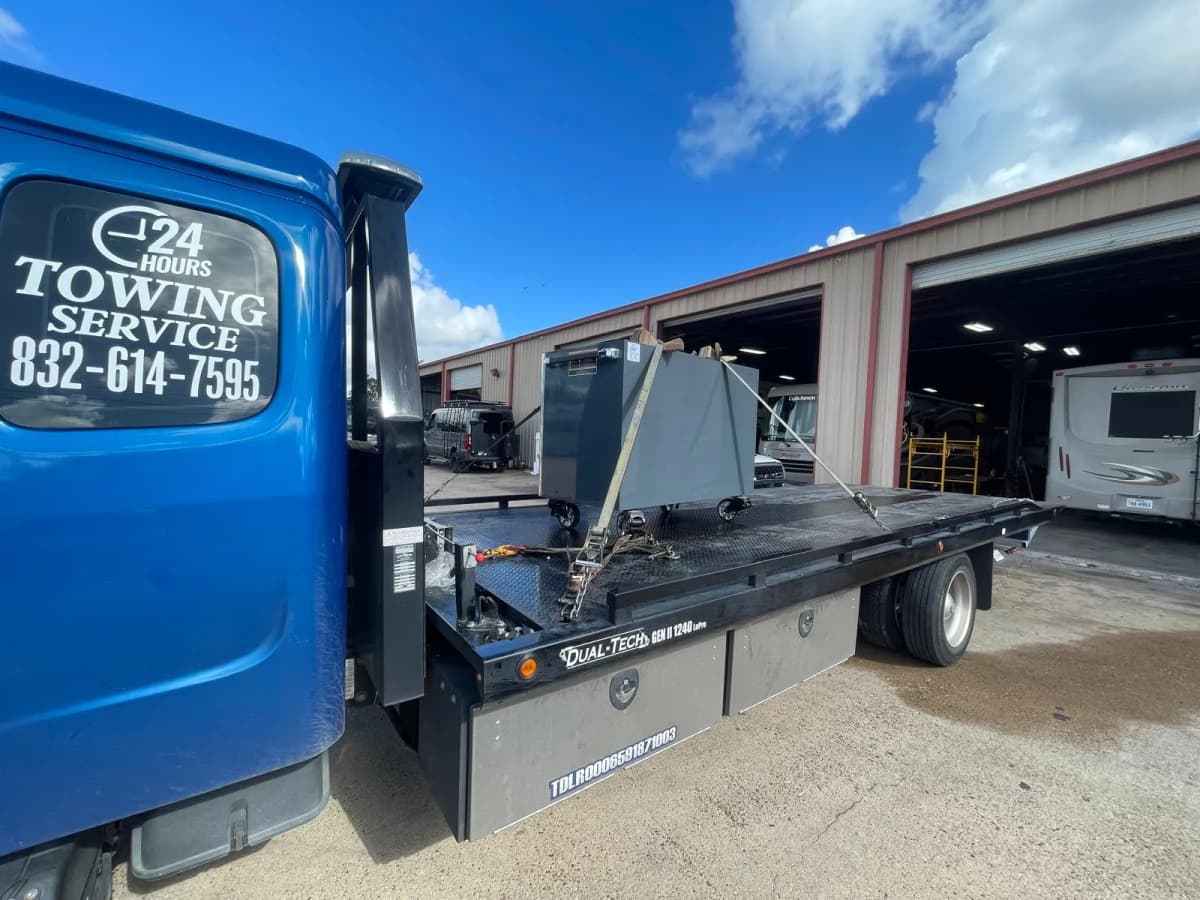 Flatbed Towing Equipment - Houston TX Prime Towing LLC flatbed towing equipment in Houston TX